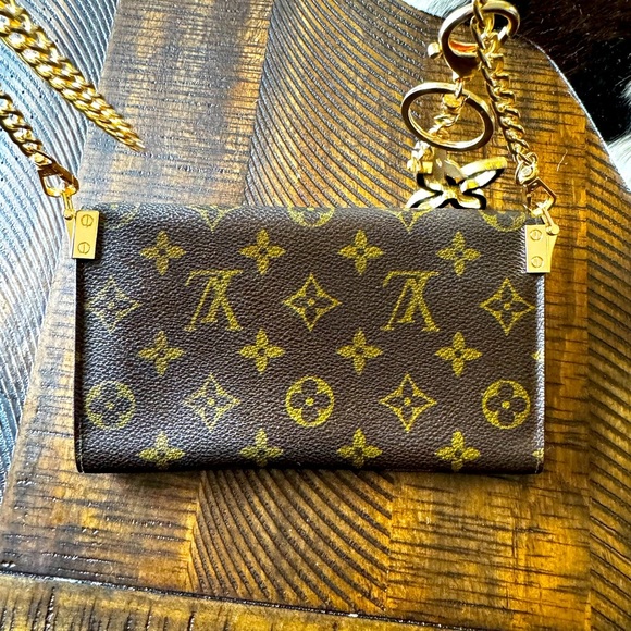 Louis Vuitton Monogram Porte Tresor International Trifold Long Wallet converted - Picture 4 of 17